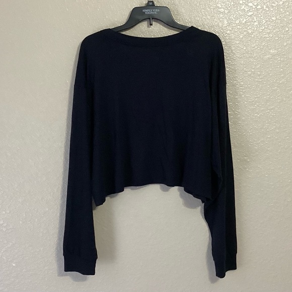 Levi’s Silver Tab Black Crop Tee.  NWT.  Size XL - Picture 4 of 4